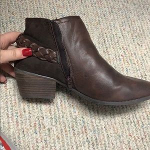 American eagle boots